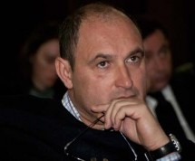 Corona risponde a Damiano che lo accusa di manipolazioni giudiziarie.