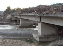 Video-inchesta “Disastro innaturale”. Le lodi agli “angeli del fango” non possono nascondere le responsabilità per i danni causati dalla prevista alluvione.